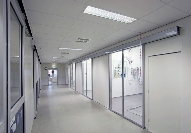 Naadloze vloeren voor Banner Pharmacaps