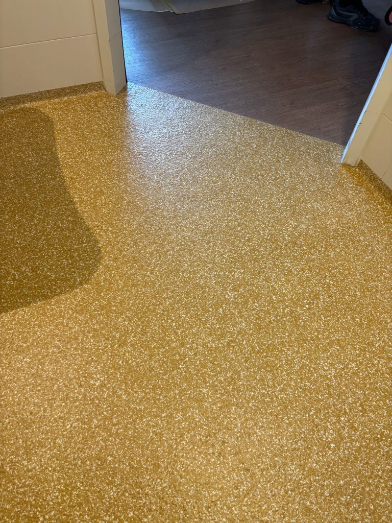 1000015078