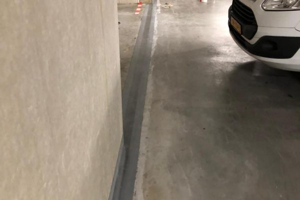 Masterseal 930/933 van MBCC toegepast in een parkeergarage in Arnhem