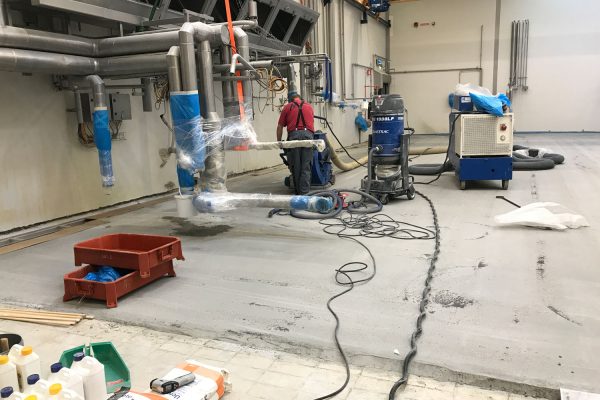 Totaalrenovatie in de voedselindustrie: nieuwe vloer voor Van Geloven