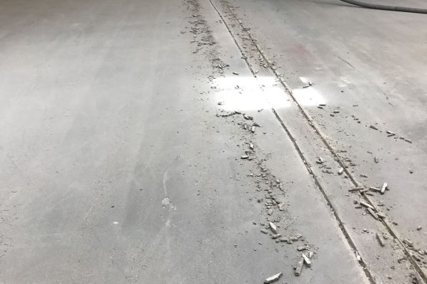 Totaalrenovatie in de voedselindustrie: nieuwe vloer voor Van Geloven