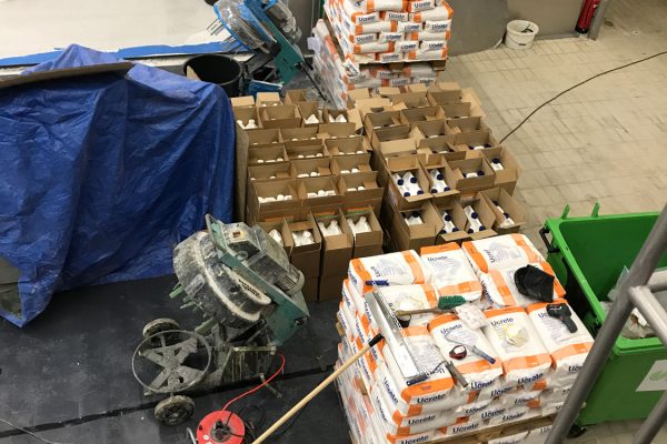 Totaalrenovatie in de voedselindustrie: nieuwe vloer voor Van Geloven