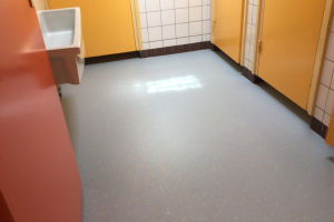 Epoxy Gietvloer MT 1273 RAL- 7001 Flakes Wit